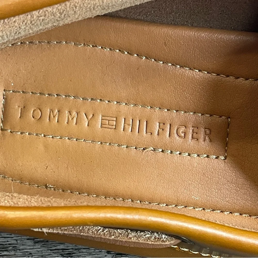 Tommy Hilfiger TMBOWMAN Tan Brown Leather Deck Shoes Men's Size 9.5 non-Marking